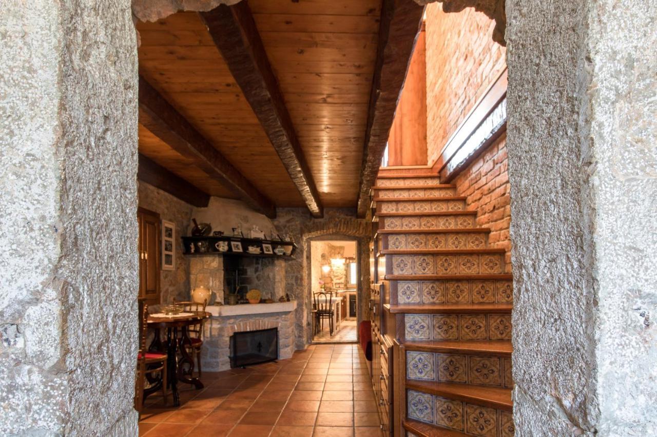 Holiday Home Bozanic Vrbnik Bagian luar foto