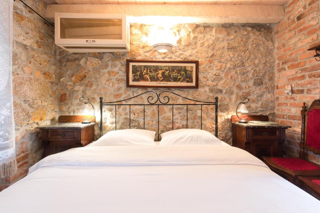 Holiday Home Bozanic Vrbnik Bagian luar foto