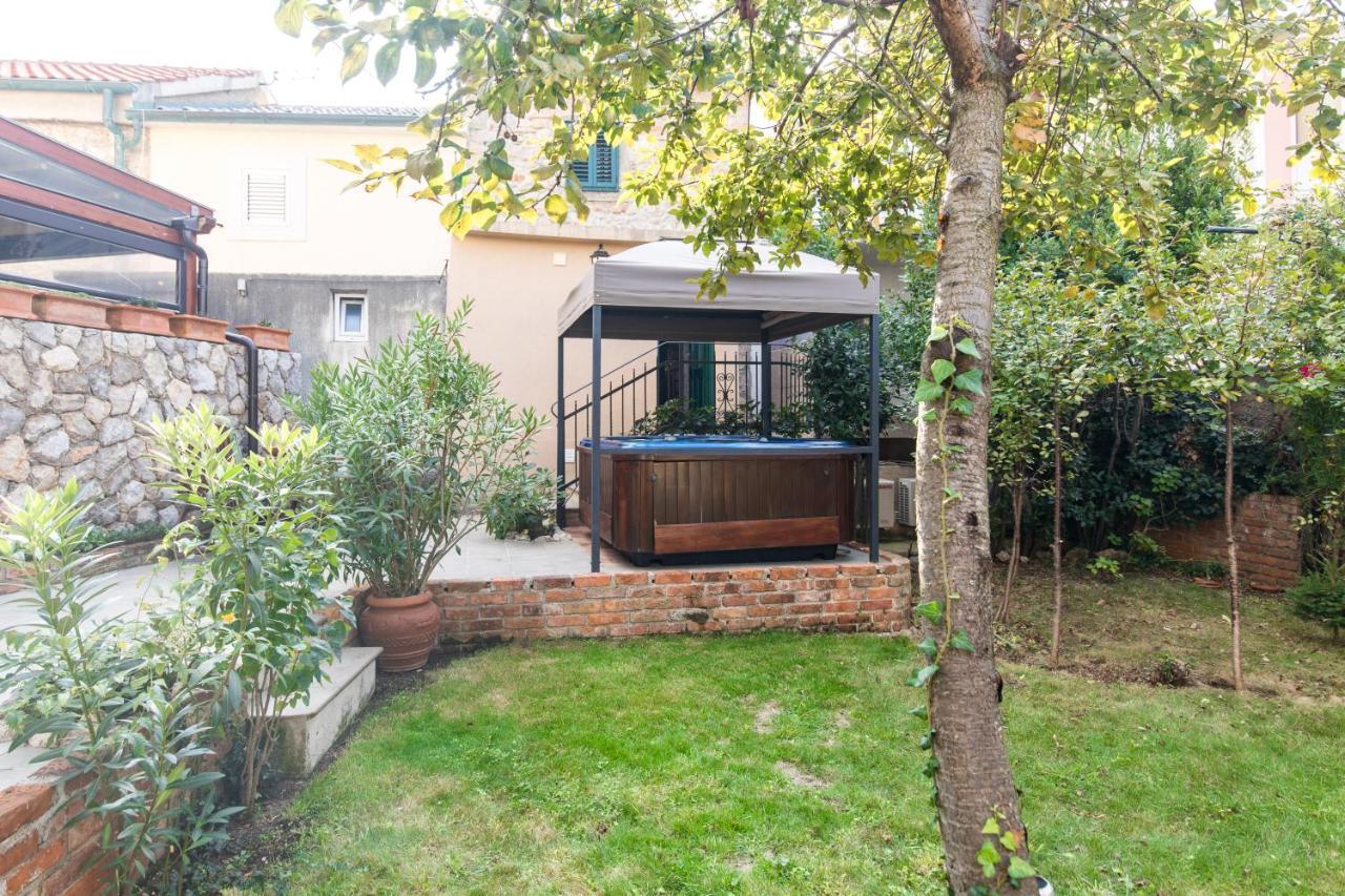 Holiday Home Bozanic Vrbnik Bagian luar foto